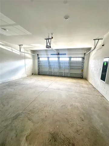 a view of a garage