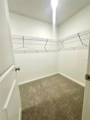 a view of empty room with window