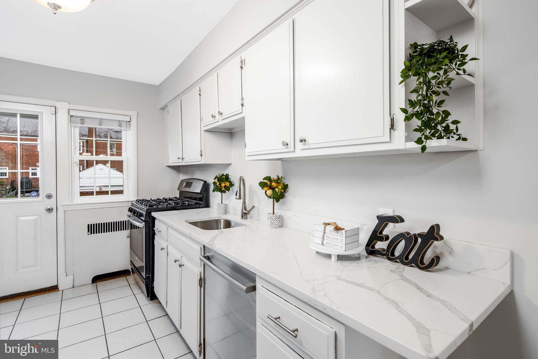 11 Murdock Road Baltimore, MD 21212 - Photo 12 of 33