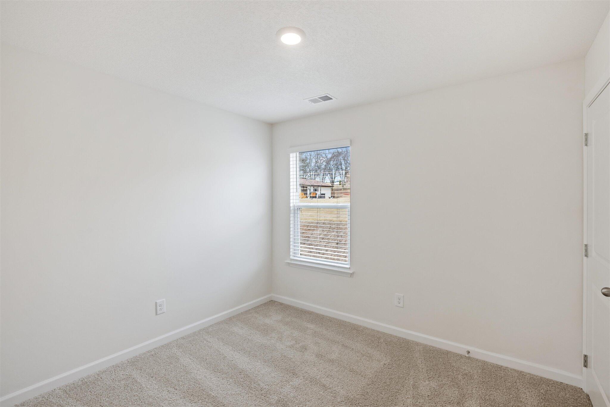 555 Cox Hollow Road Kingsport, TN 37663 - Photo 14 of 20 19-IMG_0774