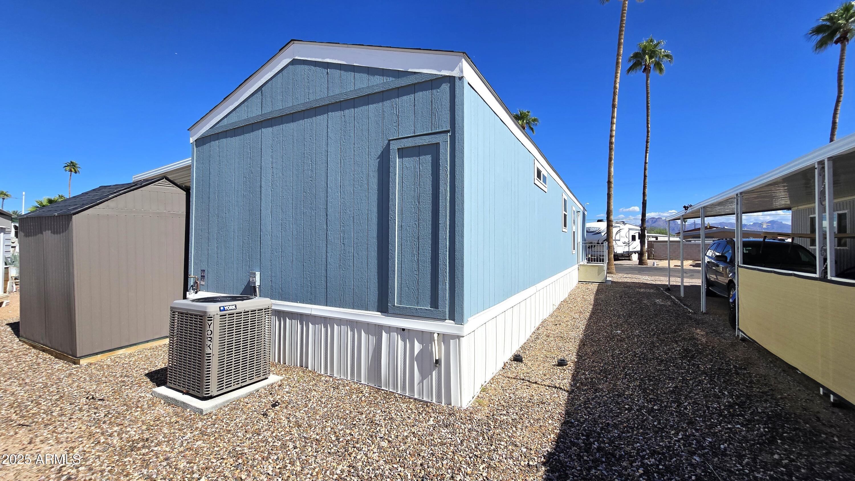 10540 East Apache Trail, Unit 182 Apache Junction, AZ 85120 - Photo 21 of 24 rear
