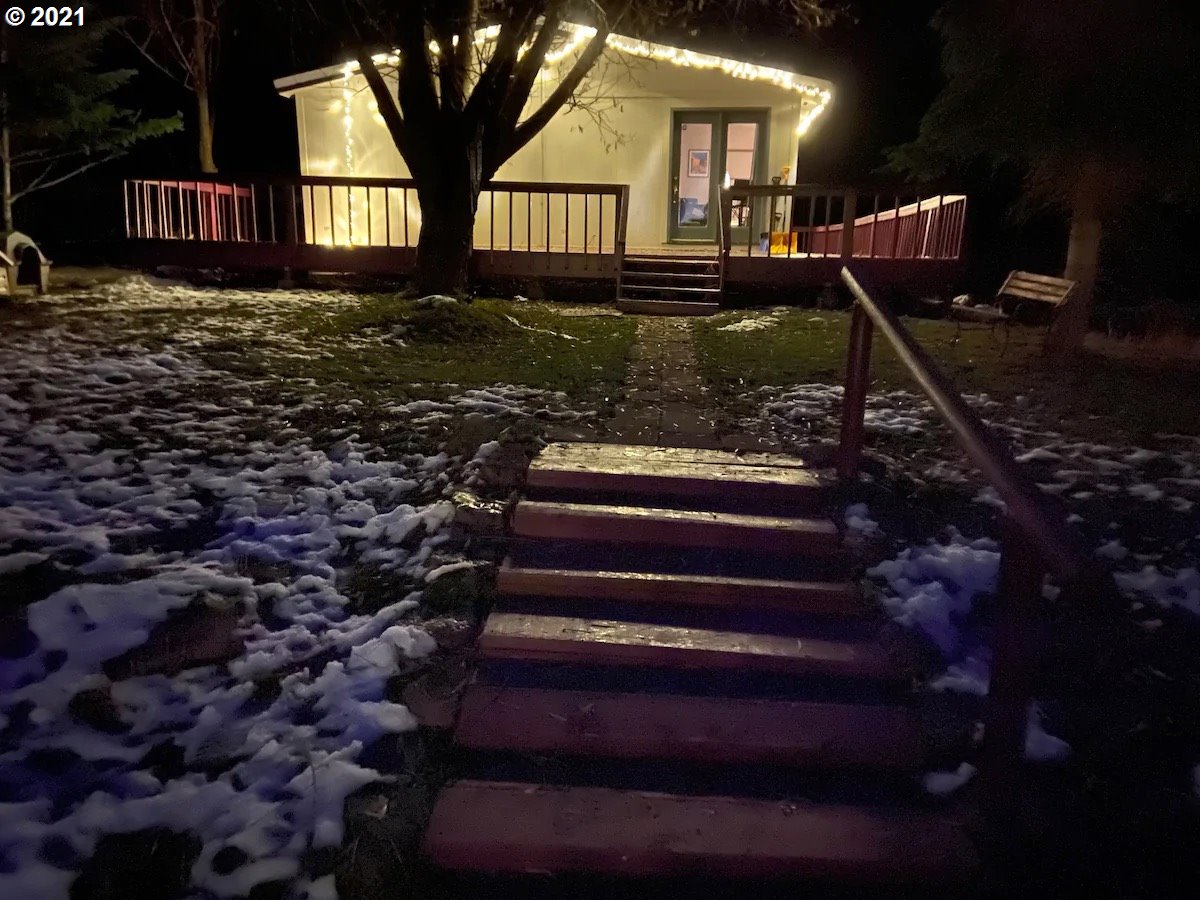 57915 Highway 203 Union, OR 97883 - Photo 23 of 27 a house view with a garden space