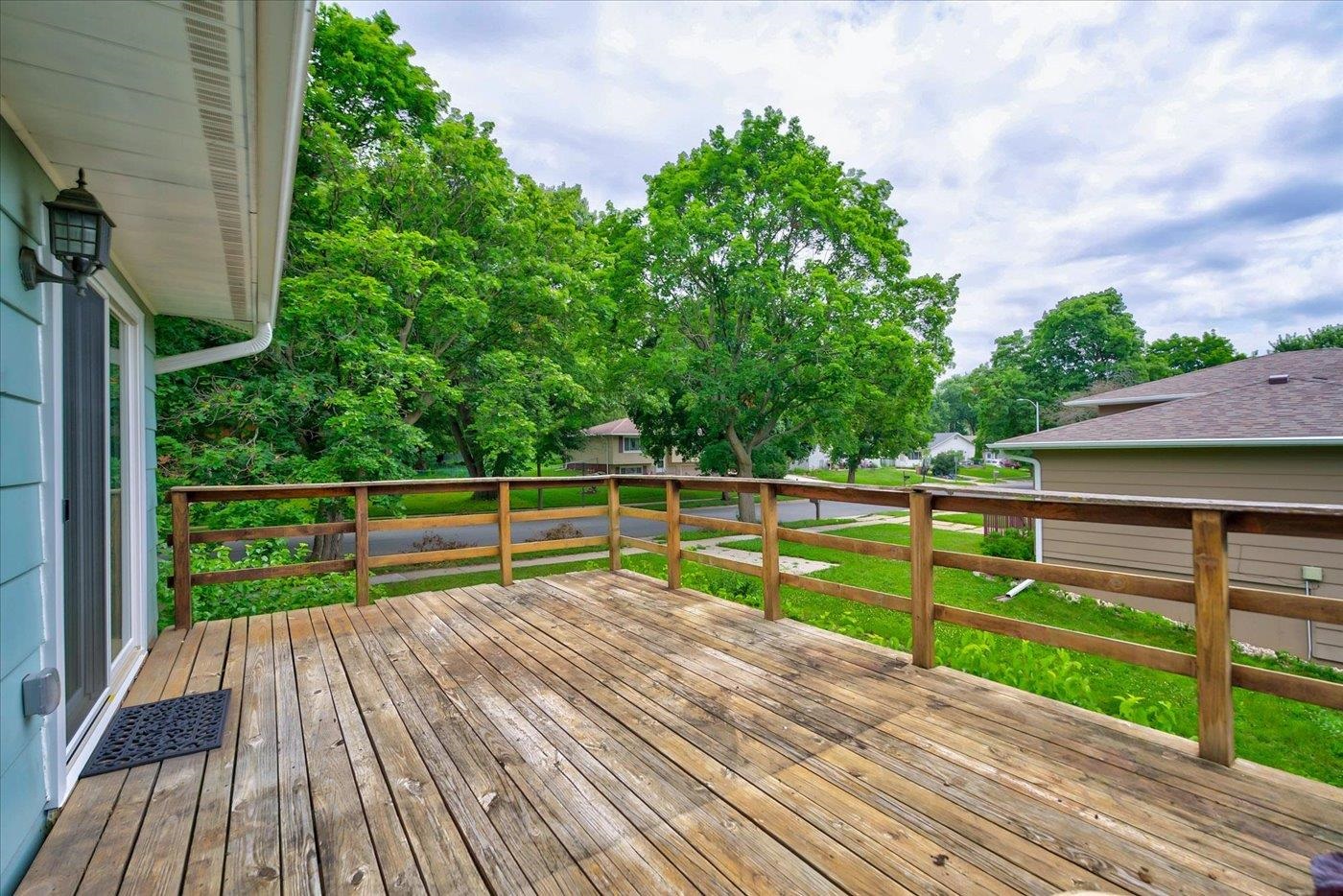 1401 Frisch Road Madison, WI 53711 - Photo 7 of 41