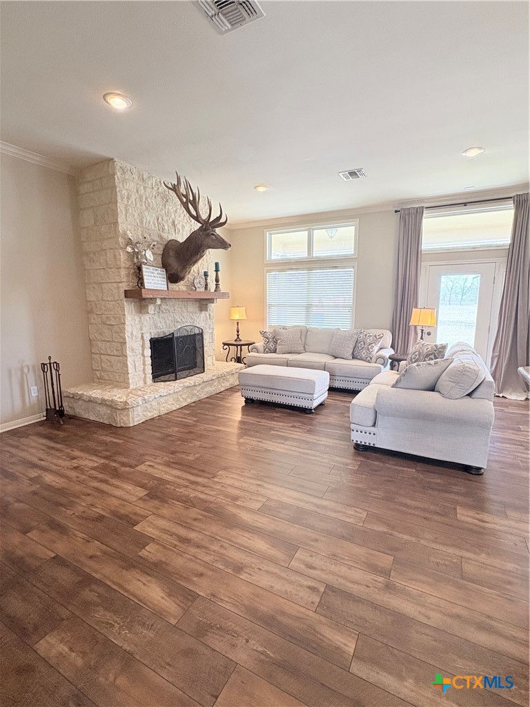 949 Abrameit Road Goliad, TX 77963 - Photo 43 of 48 a living room with furniture and a fireplace