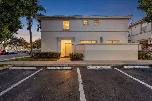 $450,000 | 15601 Southwest 40th Street, Unit 263, Miramar, FL 33027