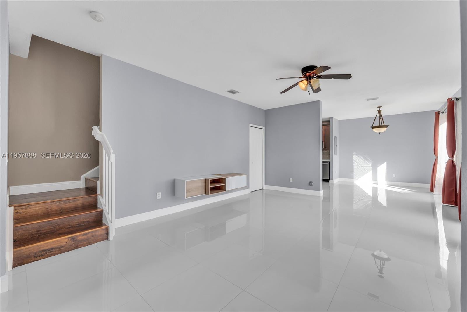 15601 Southwest 40th Street, Unit 263 Miramar, FL 33027 - Photo 6 of 37