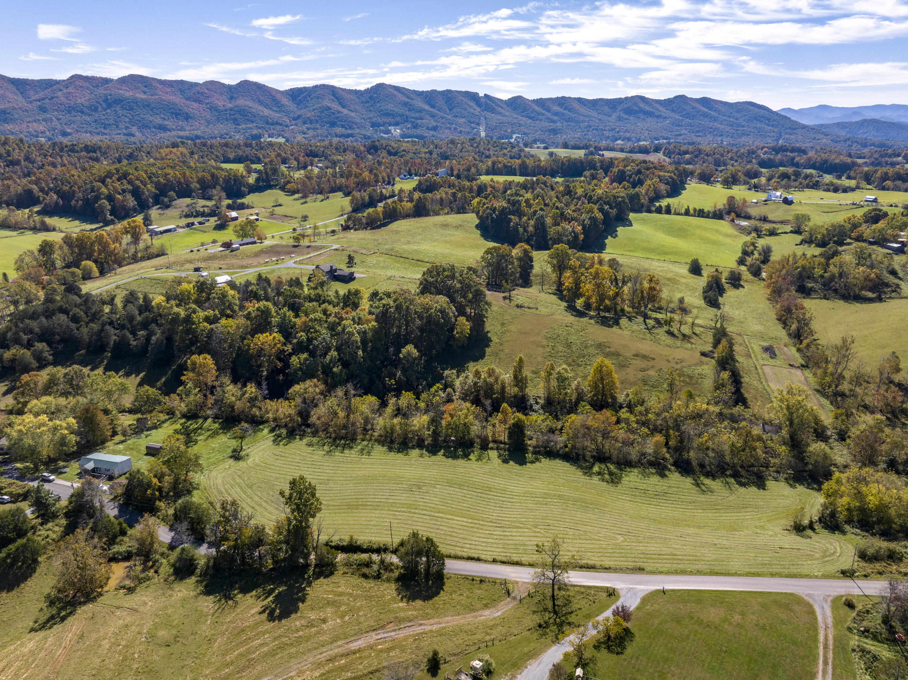 203 Dulaney Road Jonesborough, TN 37659 - Photo 3 of 8 Dulaney-aerials-16