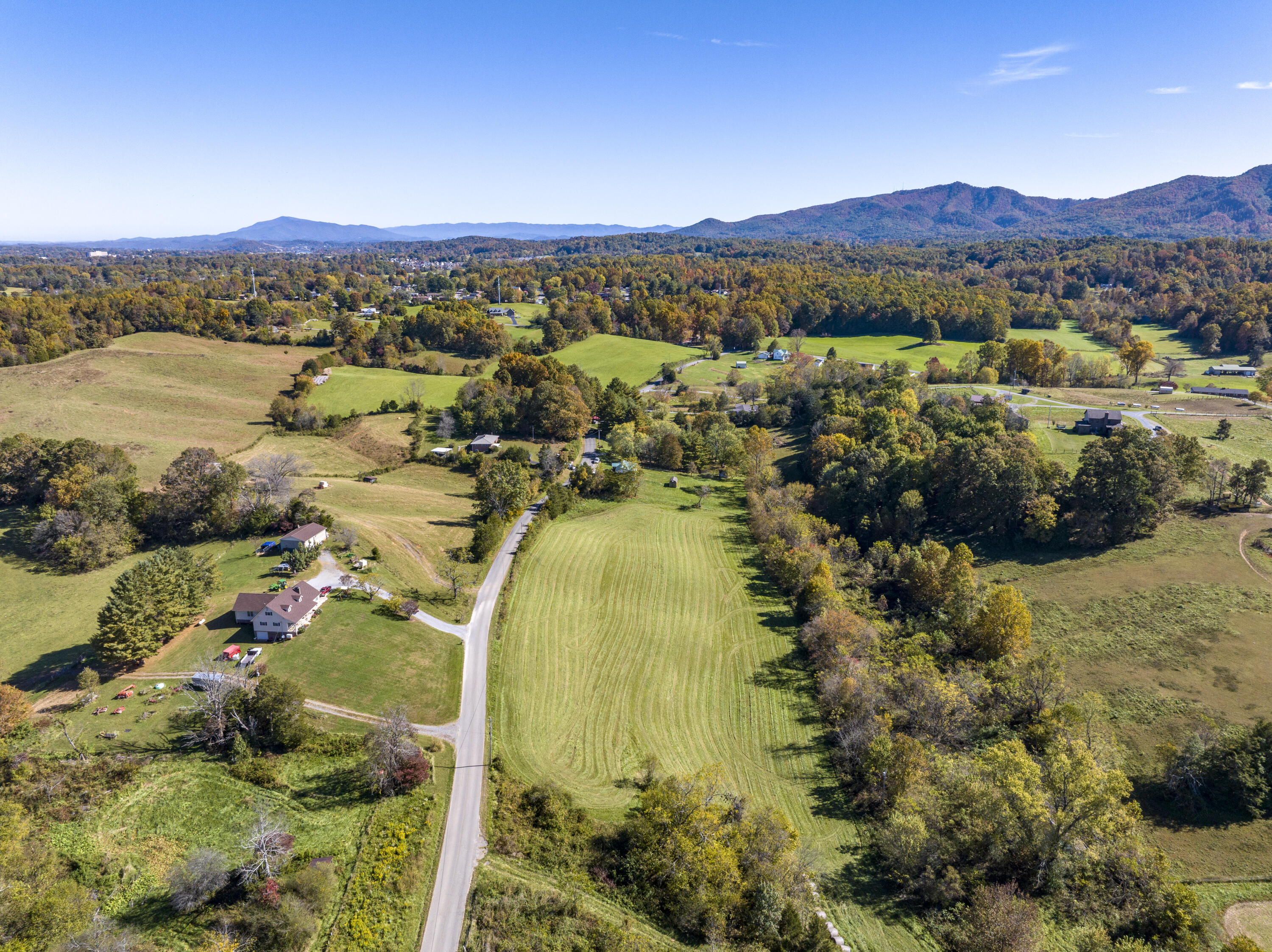 203 Dulaney Road Jonesborough, TN 37659 - Photo 5 of 8 Dulaney-aerials-18