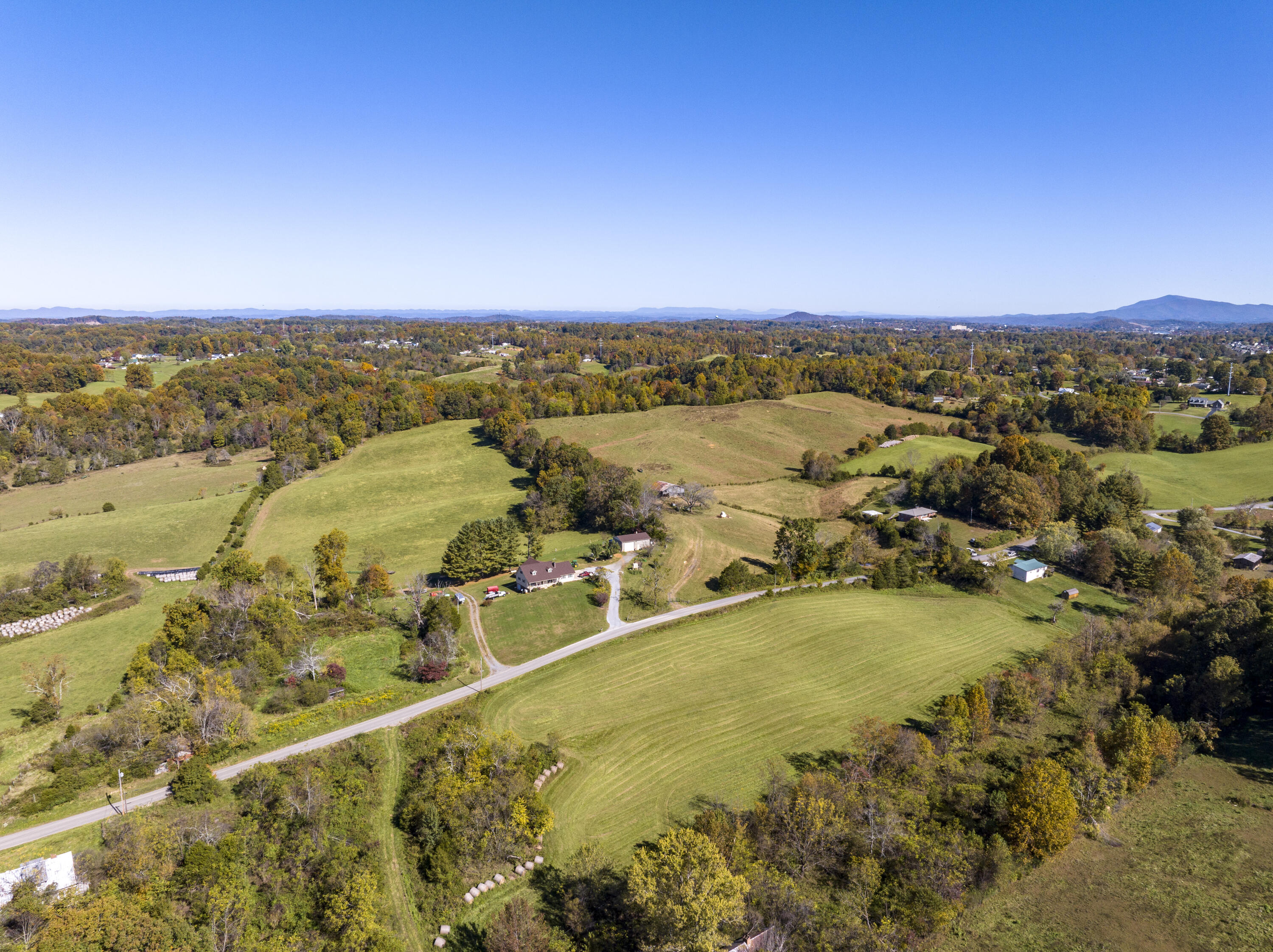203 Dulaney Road Jonesborough, TN 37659 - Photo 6 of 8 Dulaney-aerials-19