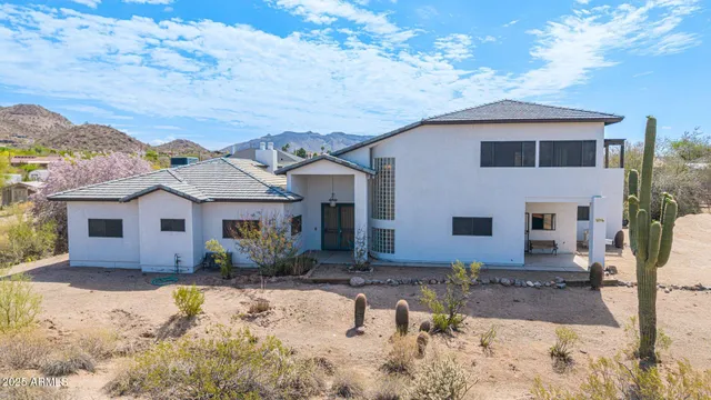 $980,000 | 3215 North 83rd Street, Mesa, AZ 85207