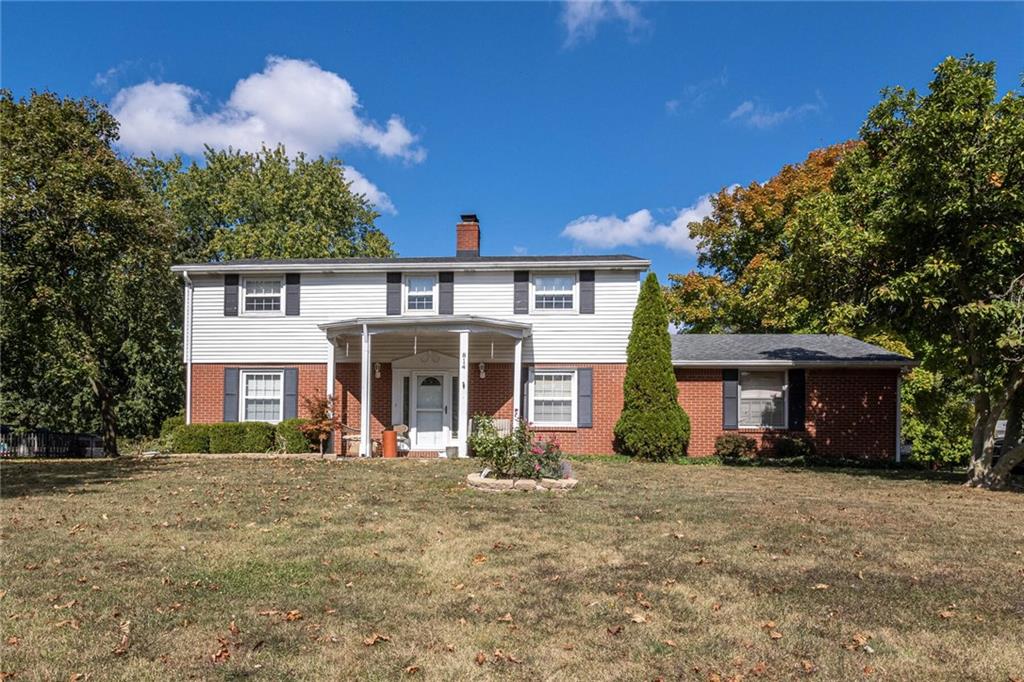 814 Coach Road Indianapolis, IN 46227 - Photo 1 of 28 Gallery Image 1