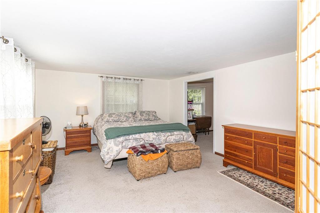 814 Coach Road Indianapolis, IN 46227 - Photo 11 of 28 Gallery Image 11