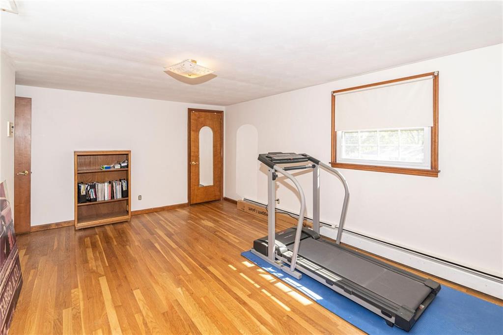 814 Coach Road Indianapolis, IN 46227 - Photo 22 of 28 Gallery Image 22