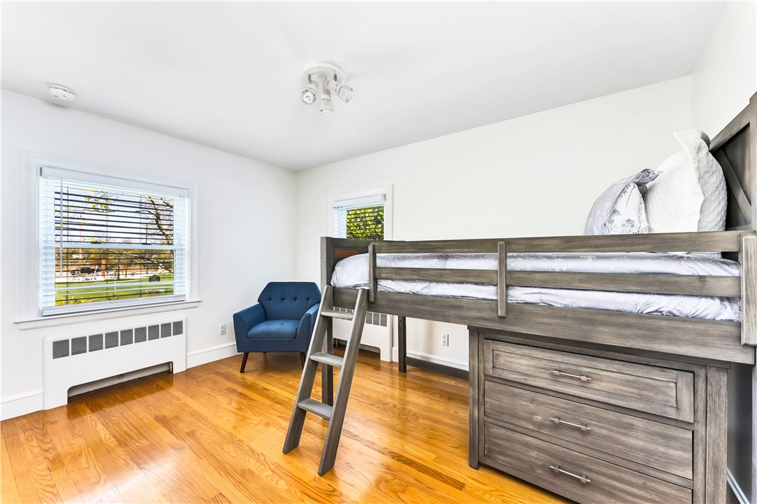 1 Mathewson Road Barrington, RI 02806 - Photo 22 of 29 another bedroom...
