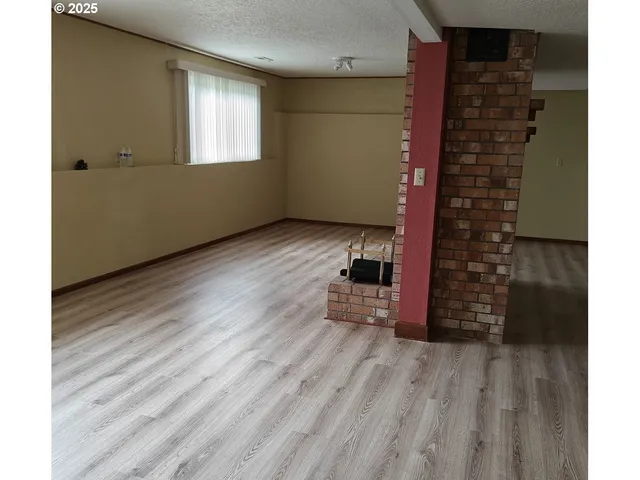 $699,000 | 26725 Southeast Stewart Lane, Boring, OR 97009