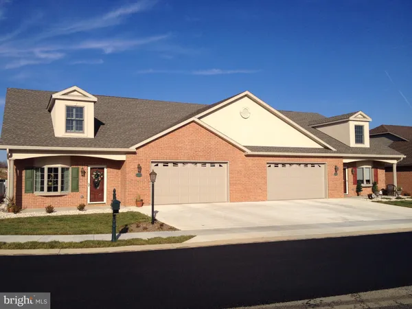 $484,900 | 19553 Turquoise Drive, Unit V222, Hagerstown, MD 21742