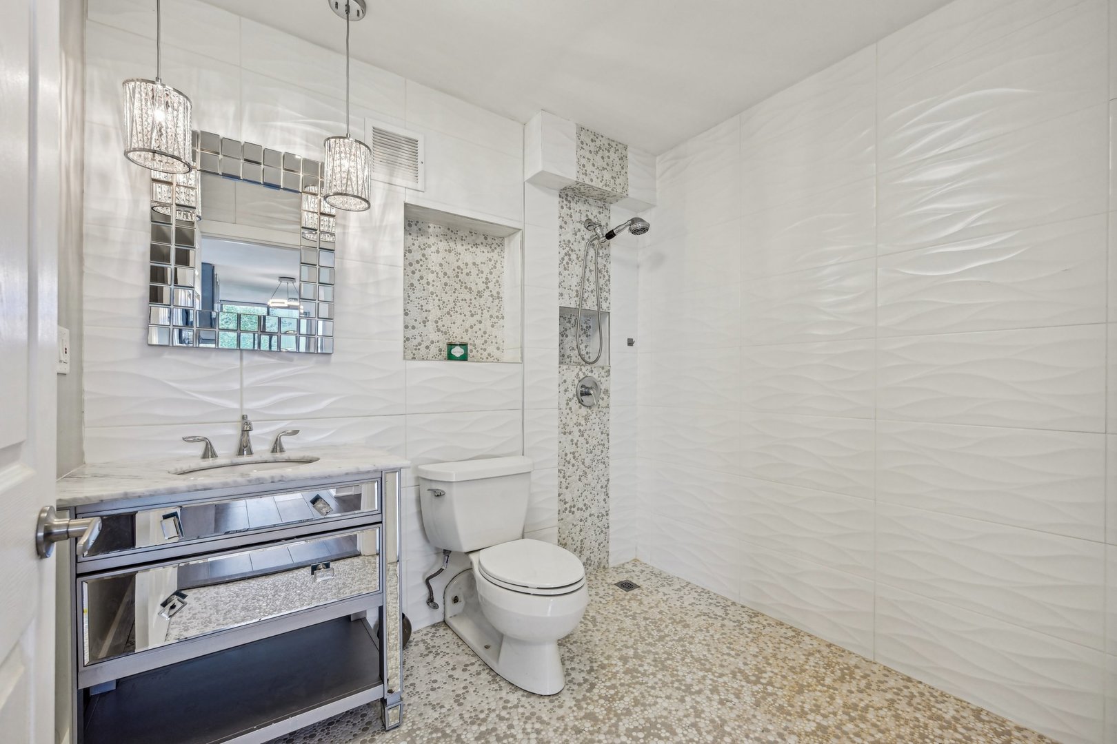 40 North Tower Road, Unit 3G Oak Brook, IL 60523 - Photo 13 of 24 Gallery Image 13