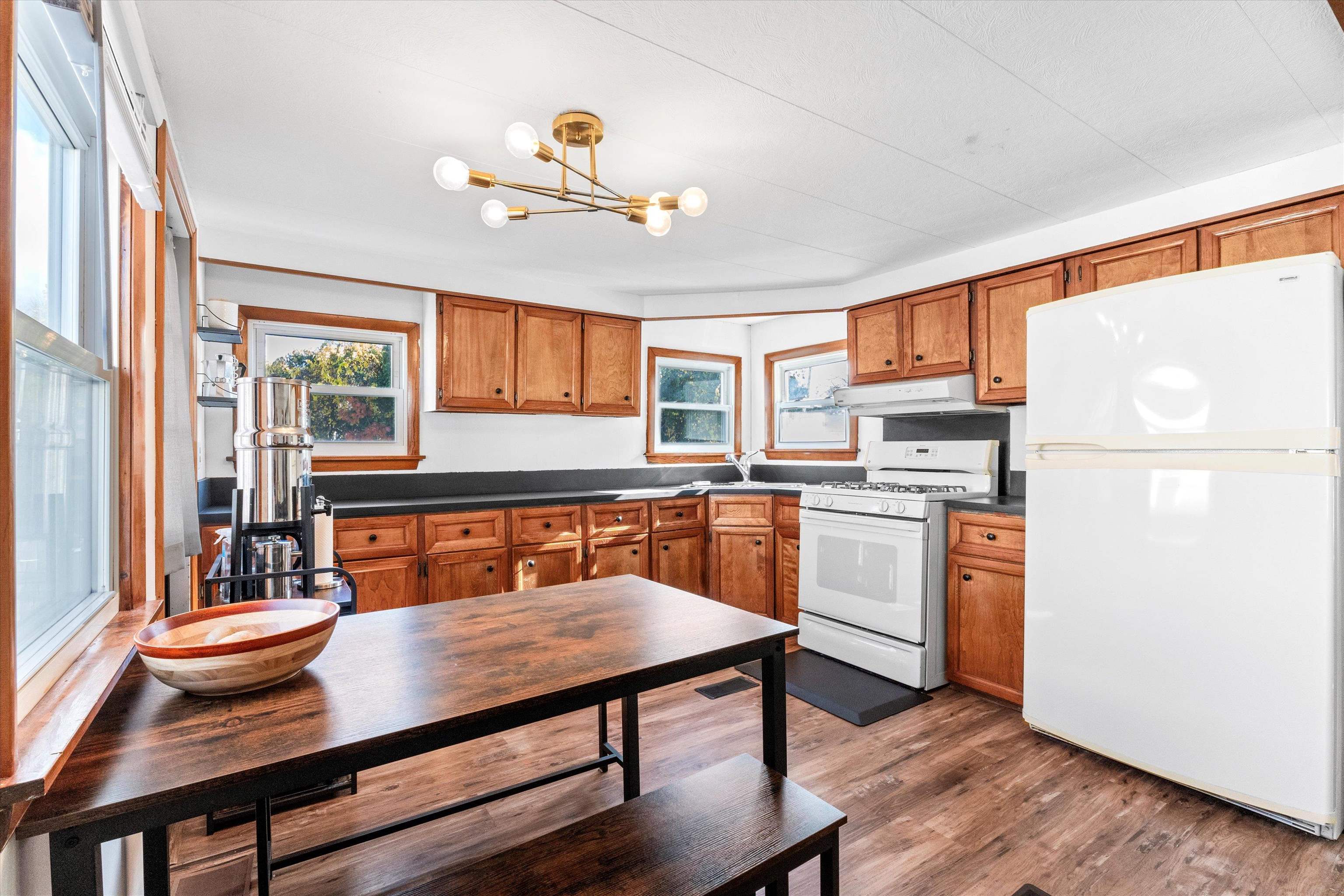 65 Marlette Avenue Hooksett, NH 03106 - Photo 7 of 24