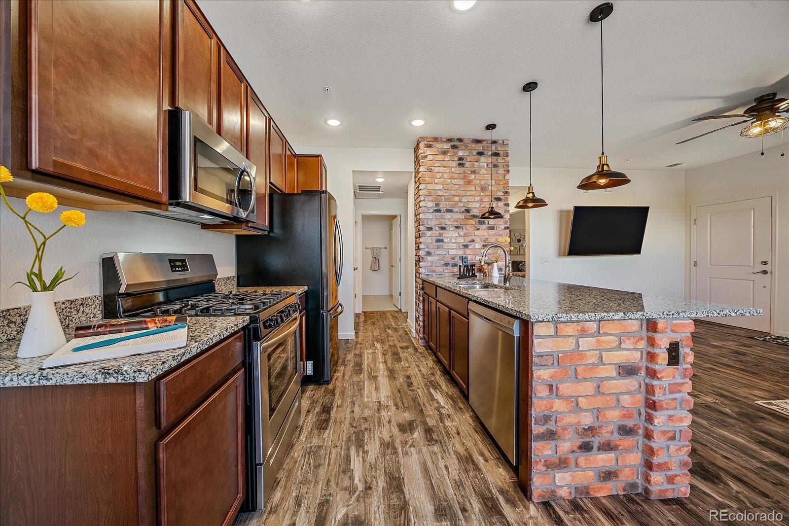 4605 Copeland Lane, Unit 104 Highlands Ranch, CO 80126 - Photo 12 of 21