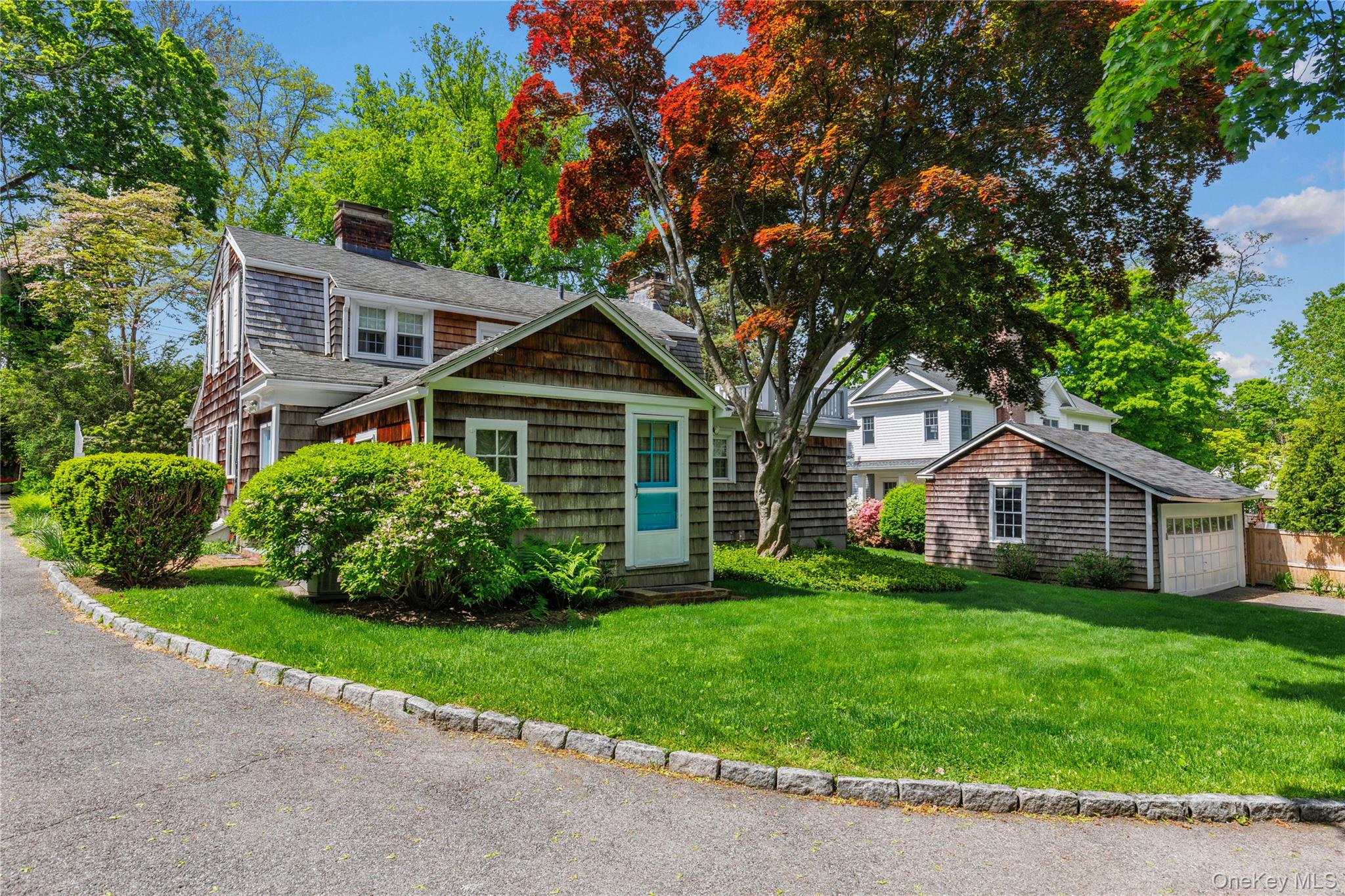 281 Rye Beach Avenue Rye, NY 10580 - Photo 2 of 12