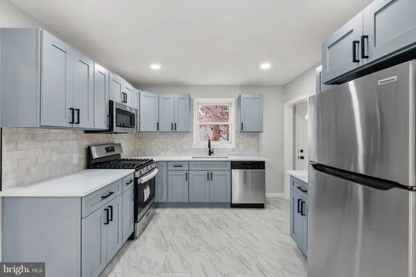 $269,999 | 4270 Marlyn Avenue, Newfield, NJ 08344