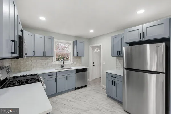 $269,999 | 4270 Marlyn Avenue, Newfield, NJ 08344