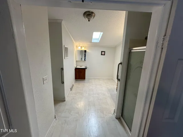 $179,000 | 112 Crook Street, Hampton, TN 37658