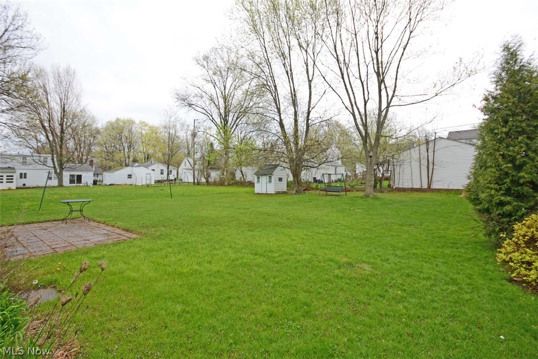 207 Fullerton Road Elyria, OH 44035 - Photo 29 of 30 Gallery Image 29