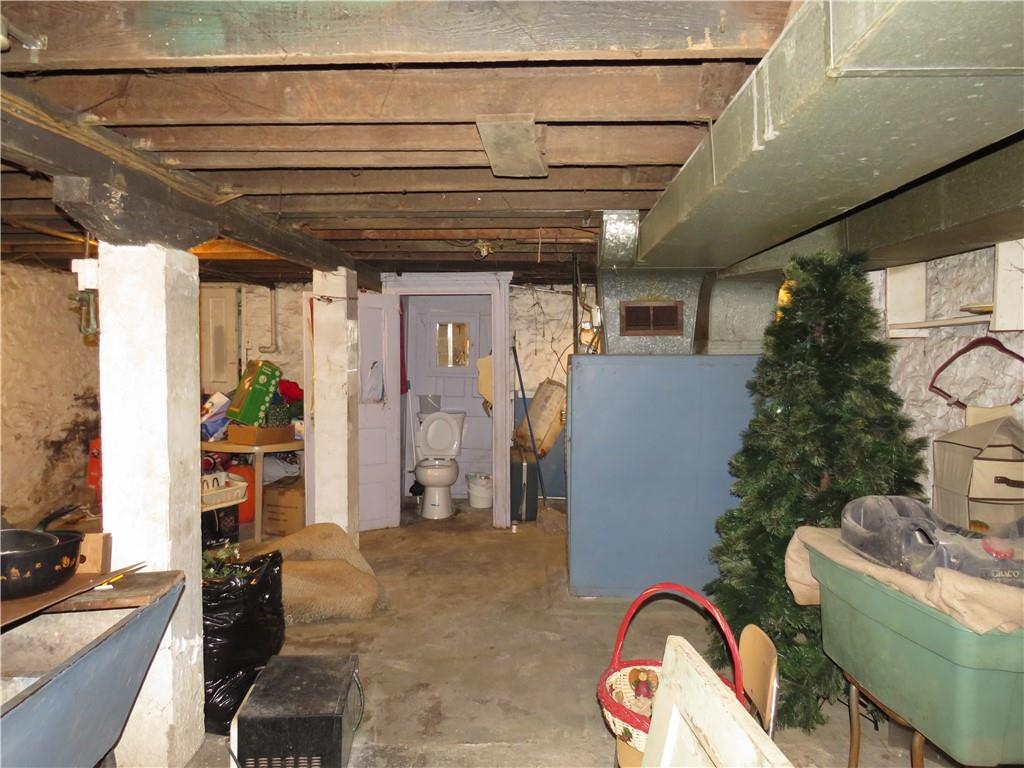 1214 Amanda Street Pittsburgh, PA 15210 - Photo 13 of 19 a view of livingroom with furniture