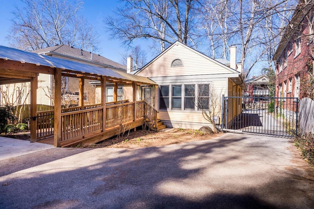 232 Sycamore Road Lexington, KY 40502 - Photo 22 of 24 Photo 22