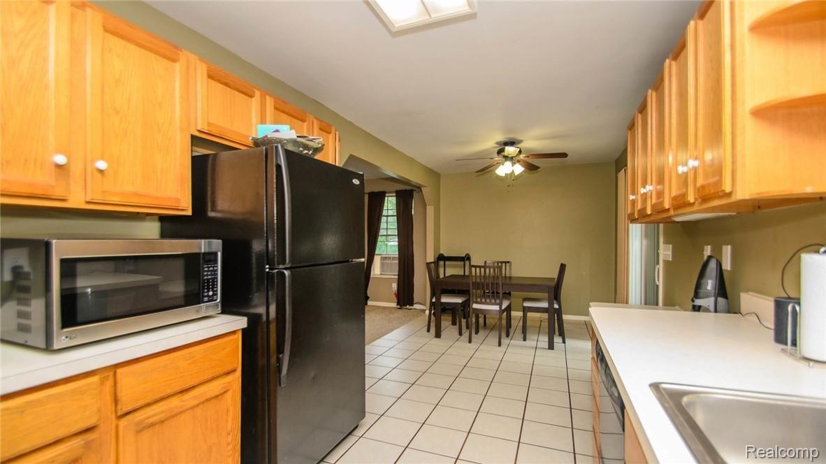 1621 Clark Lake Road Brighton, MI 48114 - Photo 29 of 49 29_29.jpg