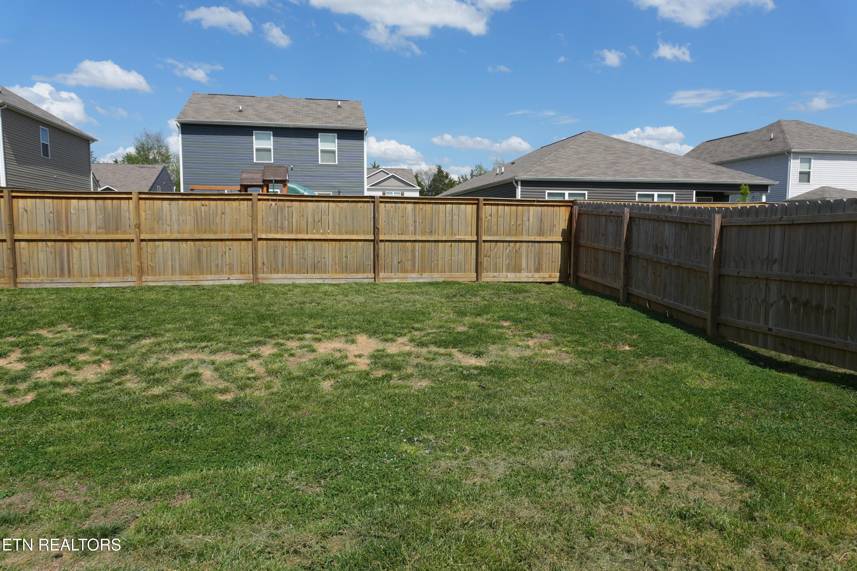 7410 Cottontail Street Corryton, TN 37721 - Photo 32 of 44 DSC02211