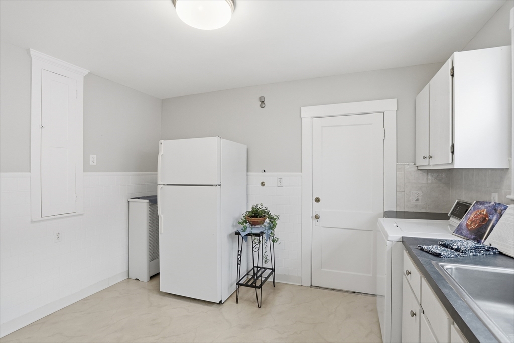 17-19 Wiley Road Belmont, MA 02478 - Photo 24 of 40