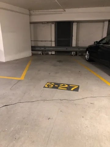 $40,000 | 130 North Garland Court, Unit P627, Chicago, IL 60602