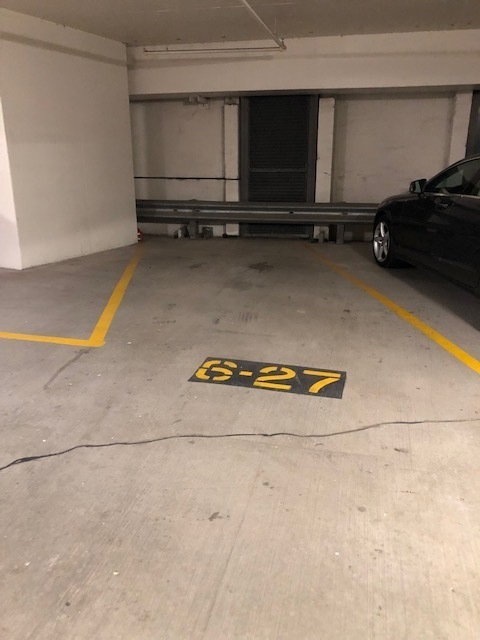 130 North Garland Court, Unit P627 Chicago, IL 60602 - Photo 2 of 2