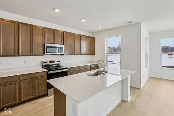 $389,999 | 12160 Olivine Avenue, Cumberland, IN 46229