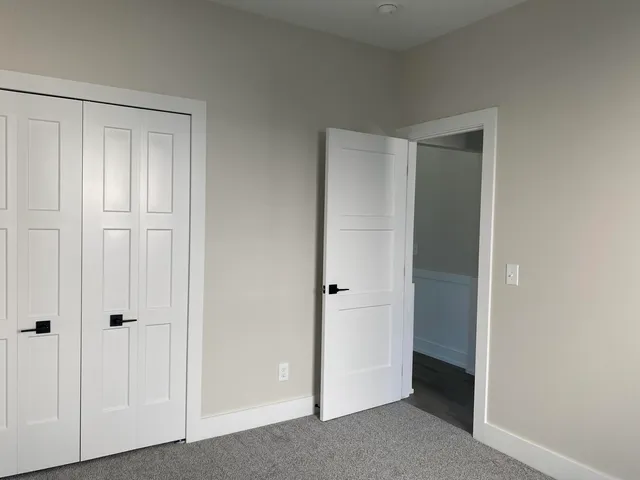 $439,900 | 37656 Schoolcraft, Livonia, MI 48154