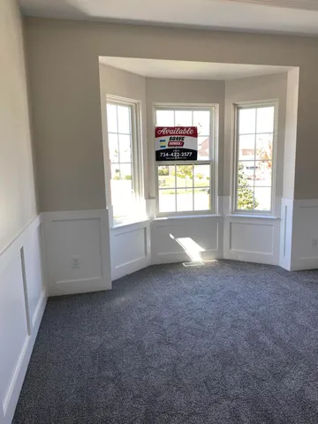 $439,900 | 37656 Schoolcraft, Livonia, MI 48154