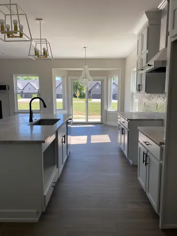 $439,900 | 37656 Schoolcraft, Livonia, MI 48154