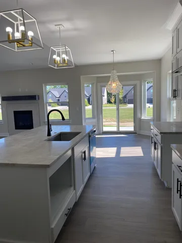 $439,900 | 37656 Schoolcraft, Livonia, MI 48154