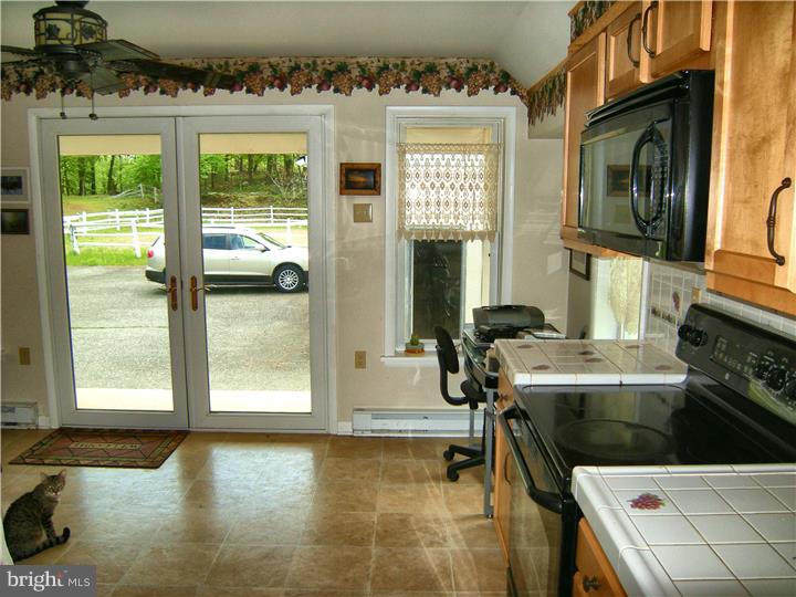 36 Weller Road Boyertown, PA 19512 - Photo 11 of 25 Gallery Image 11