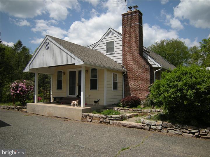 36 Weller Road Boyertown, PA 19512 - Photo 3 of 25 Gallery Image 3
