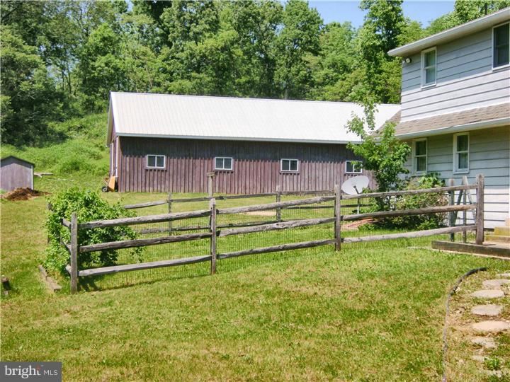 36 Weller Road Boyertown, PA 19512 - Photo 8 of 25 Gallery Image 8