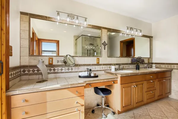 $3,250,000 | 38385 Larue Way, Davis, CA 95616