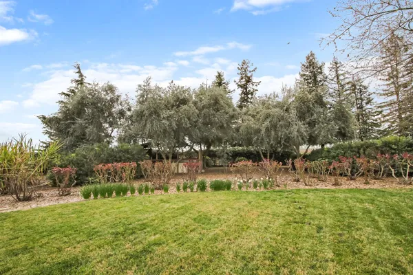 $3,250,000 | 38385 Larue Way, Davis, CA 95616