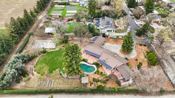$3,250,000 | 38385 Larue Way, Davis, CA 95616