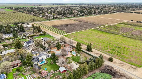 $3,250,000 | 38385 Larue Way, Davis, CA 95616