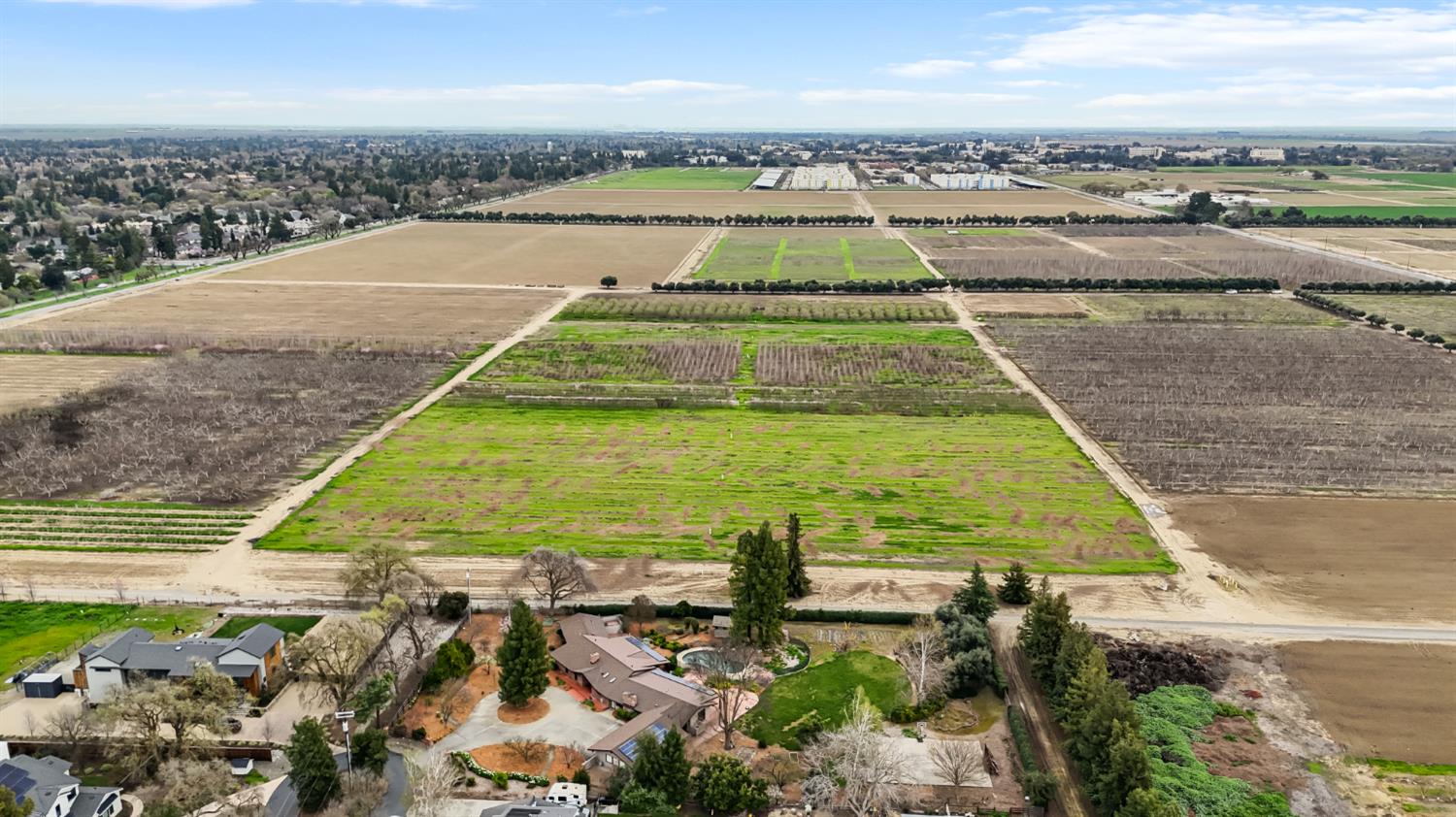 38385 Larue Way Davis, CA 95616 - Photo 86 of 89