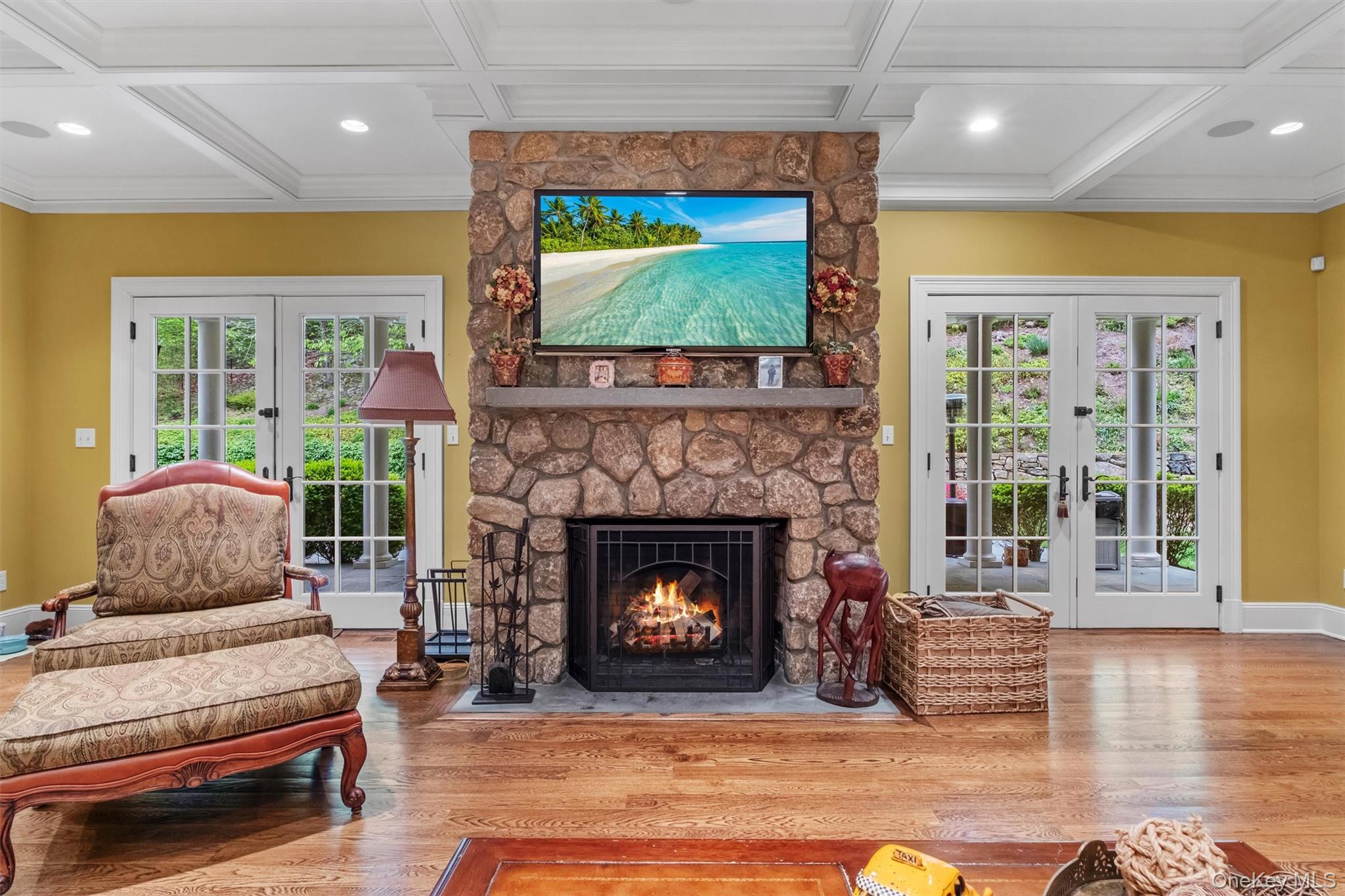 7 Ridgeview Circle Armonk, NY 10504 - Photo 9 of 35 a living room with furniture and a fireplace