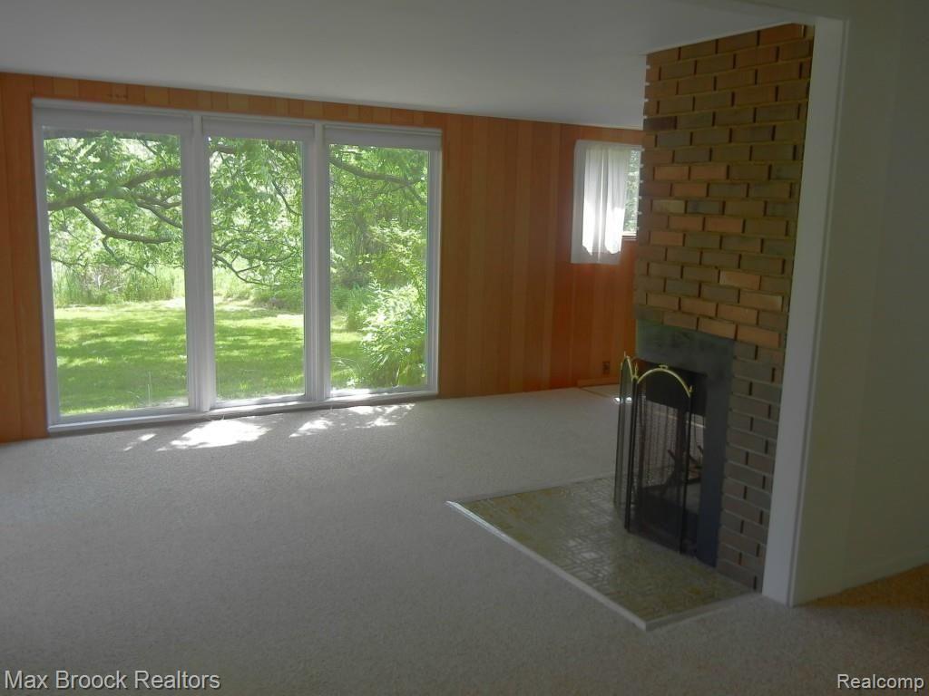9950 Allen Road Clarkston, MI 48348 - Photo 45 of 76
